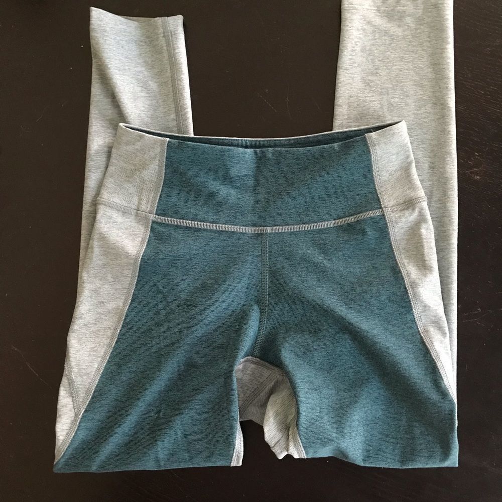 Outdoor
Voices + Madewell Warmup leggings